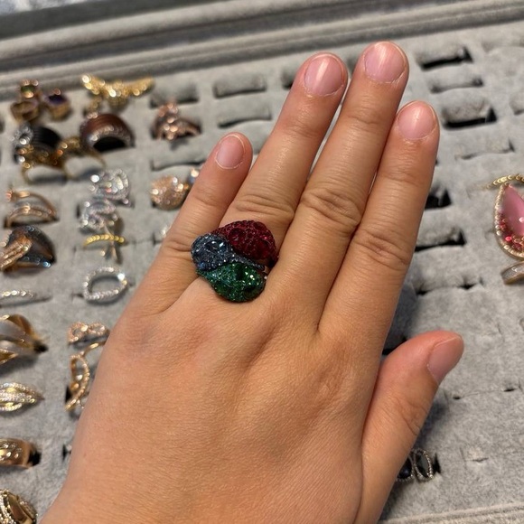 BRAND NEW - Swarovski ring - Picture 6 of 9